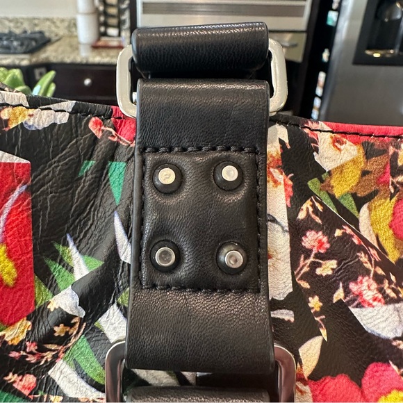 ASH Women's Floral Tote Bag - Black and Multicolor - Picture 5 of 6